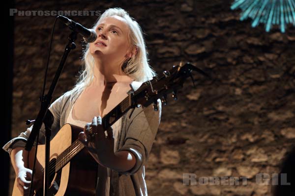 LAURA MARLING - 2013-09-22 - PARIS - Cafe de la Danse - Laura Beatrice Marling